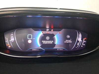 peugeot-3008-hybrid-1-2-100kw-allure-pack-edcs6-7 Thumbnail