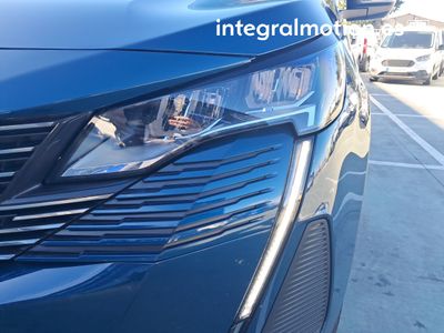 peugeot-3008-hybrid-1-2-100kw-allure-pack-edcs6-26 Thumbnail