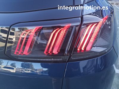 peugeot-3008-hybrid-1-2-100kw-allure-pack-edcs6-27 Thumbnail