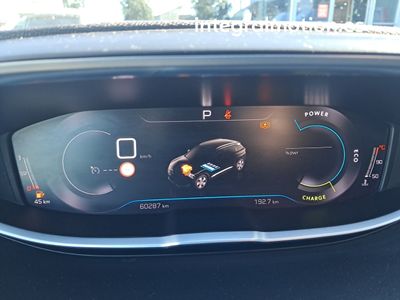 peugeot-3008-hybrid-1-2-100kw-allure-pack-edcs6-7 Thumbnail