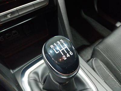 renault-megane-intens-tce-85-kw-115cv-gpf-16 Thumbnail