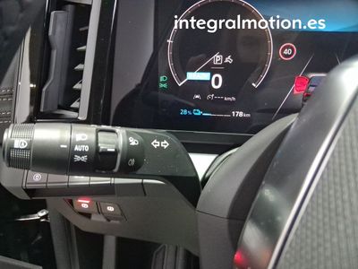 mitsubishi-eclipse-cross-87-kwh-kaiteki-13 Thumbnail
