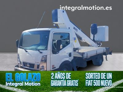 nissan-nt400-35-13-3-comfort-cabina-abatible-larga-chasis-0