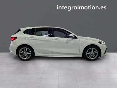 bmw-serie-1-118i-25 Thumbnail