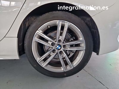bmw-serie-1-118i-28 Thumbnail