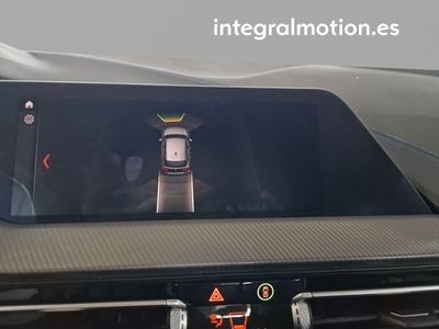 bmw-serie-1-118i-15 Thumbnail