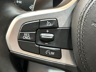 bmw-x4-xdrive25d-11 Thumbnail
