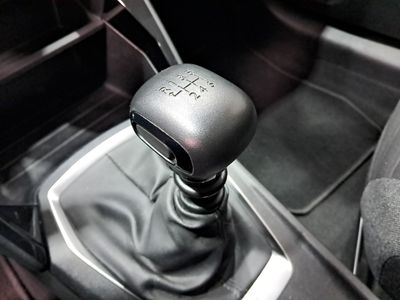 peugeot-208-bluehdi-73kw-100cv-active-16 Thumbnail