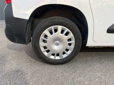 opel-combo-1-5-cdti-combi-100cv-28 Thumbnail