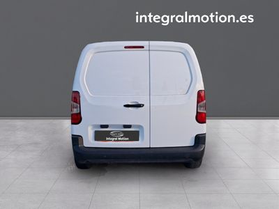 peugeot-partner-1-5-hdi-furgon-100cv-13 Thumbnail
