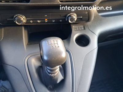 peugeot-partner-1-5-hdi-furgon-100cv-11 Thumbnail