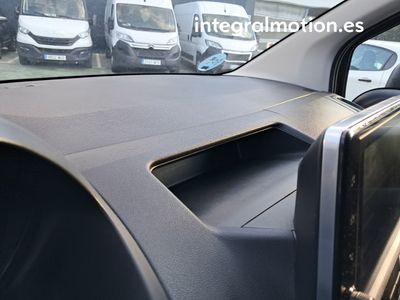 peugeot-partner-1-5-hdi-furgon-100cv-18 Thumbnail