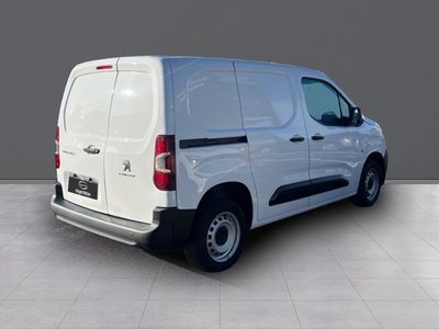 peugeot-partner-1-5-hdi-furgon-100cv-5 Thumbnail