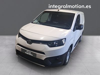 toyota-proace-city-van-furgon-l1-gx-1-5d-100cv-0