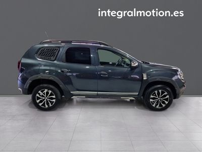 dacia-duster-prestige-blue-dci-85kw-115cv-4x2-25 Thumbnail