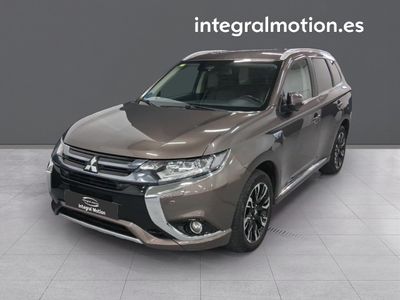 mitsubishi-outlander-2-0-phev-kaiteki-auto-4wd-0