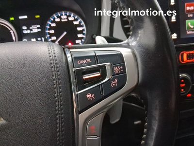 mitsubishi-outlander-2-0-phev-kaiteki-auto-4wd-12 Thumbnail