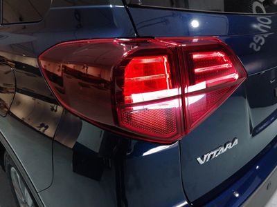 suzuki-vitara-1-4-t-s2-mild-hybrid-27 Thumbnail