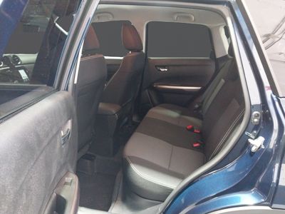 suzuki-vitara-1-4-t-s2-mild-hybrid-9 Thumbnail