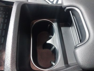 subaru-solterra-solterra-touring-21 Thumbnail