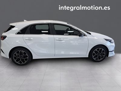 kia-ceed-1-0-t-gdi-74kw-100cv-concept-25 Thumbnail