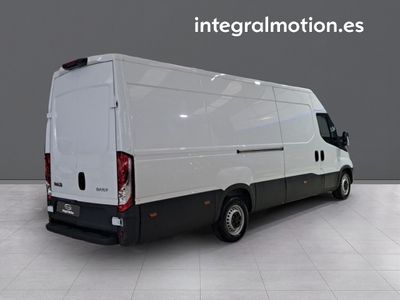 iveco-daily-2-3-td-35s-16-v-l4h2-16-m3-5 Thumbnail