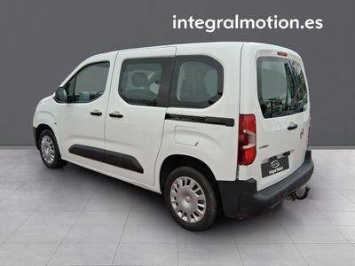 opel-combo-combi-life-1-5-td-100cv-s-s-edition-l-3 Thumbnail