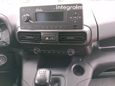 opel-combo-combi-life-1-5-td-100cv-s-s-edition-l-10 Thumbnail