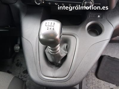 opel-combo-combi-life-1-5-td-100cv-s-s-edition-l-11 Thumbnail