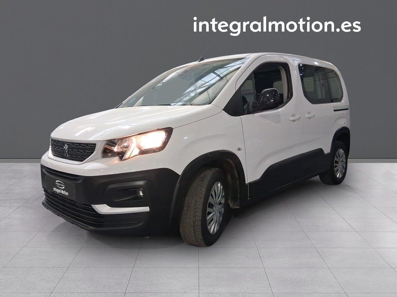 Peugeot Rifter ACTIVE PACK BUSINESS STD. BLUEHDI 100