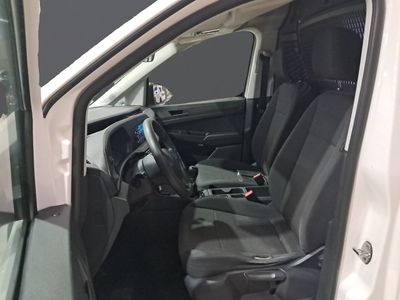 volkswagen-caddy-cargo-2-0-tdi-furg-n-derivado-de-turismo-6 Thumbnail