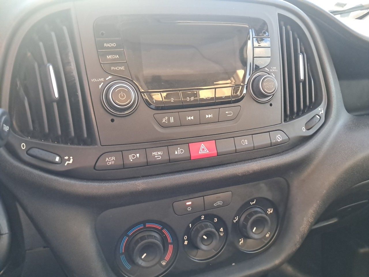 Fiat Doblò 1.3 MTJ FURGON 95CV - foto 10