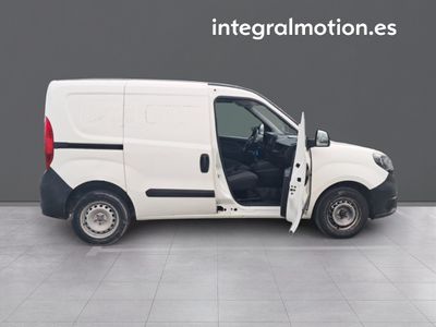 fiat-dobl-1-3-mtj-furgon-95cv-15 Thumbnail