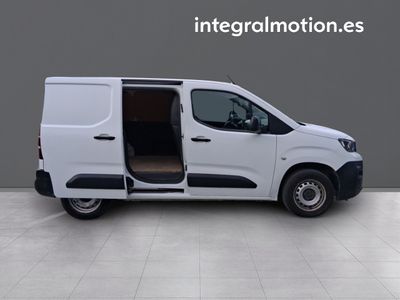peugeot-partner-furgon-1-5blue-hdi-75-pro-14 Thumbnail