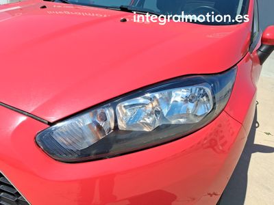 ford-fiesta-1-0-ecoboost-100cv-trend-5p-26 Thumbnail