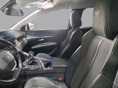 peugeot-3008-1-5-bluehdi-96kw-130cv-s-s-allure-5 Thumbnail