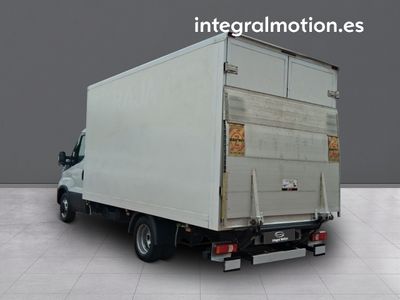 iveco-daily-35s13-doble-rueda-con-plataforma-elevadora-3 Thumbnail