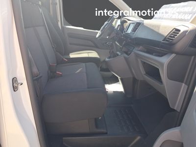 opel-vivaro-2800-combi-lwb-dsl-1-5td-120hp-l3h1-9 Thumbnail
