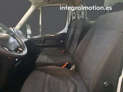 iveco-daily-35c15-3-0-d-150cv-caja-abierta-con-volquete-8 Thumbnail