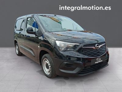 opel-combo-1-5-turbo-55kw-2-0t-l1h1-edition-2 Thumbnail
