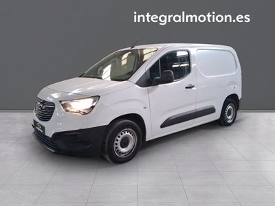 opel-combo-cargo-furgon-1-5td-s-s-l-3pzs-0