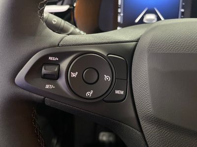 opel-corsa-1-2t-xhlhybrid-81kw-gs-edct-11 Thumbnail