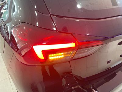 opel-corsa-1-2t-xhlhybrid-81kw-gs-edct-30 Thumbnail