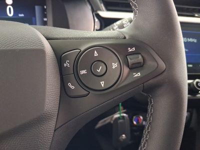 opel-corsa-1-2t-xhlhybrid-81kw-gs-edct-12 Thumbnail