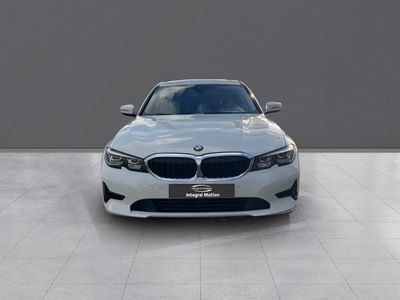 bmw-serie-3-318d-auto-1 Thumbnail