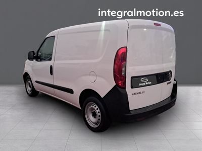 fiat-dobl-1-3-mtj-furgon-95cv-3 Thumbnail