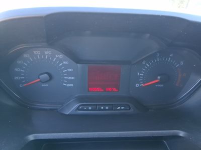 peugeot-partner-furgon-1-5blue-hdi-75-pro-8 Thumbnail