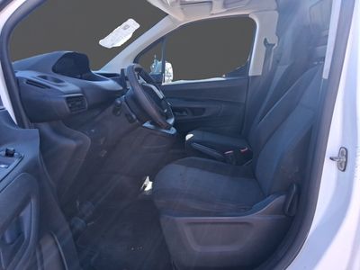 peugeot-partner-furgon-1-5blue-hdi-75-pro-6 Thumbnail