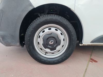 opel-vivaro-furgon-1-6-cdti-100-18 Thumbnail