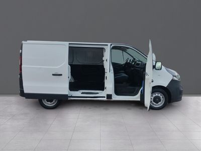 opel-vivaro-furgon-1-6-cdti-100-15 Thumbnail